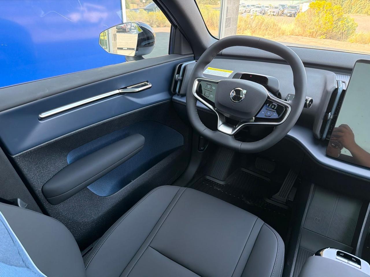 2026 Volvo EX30 Twin Motor Performance Ultra Bend OR