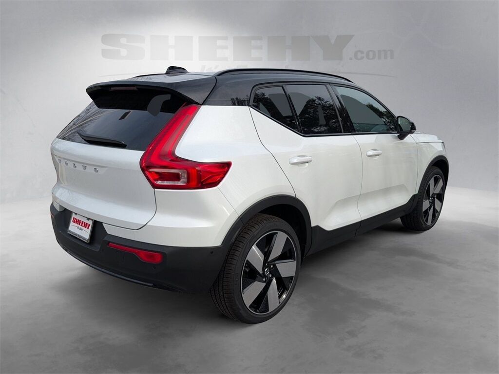 2026 Volvo EX40 Single Motor Extended Range Plus Hunt Valley MD