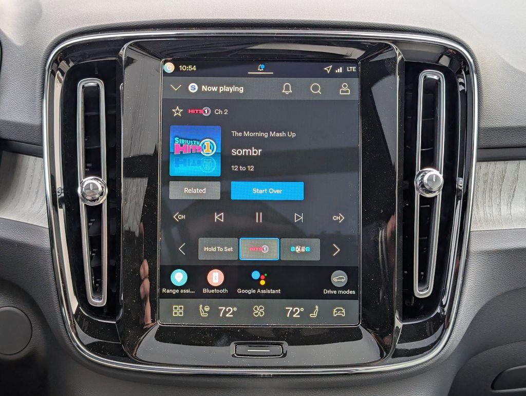 2026 Volvo EX40 Single Motor Extended Range Plus Hunt Valley MD