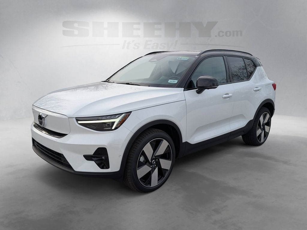 2026 Volvo EX40 Single Motor Extended Range Plus Hunt Valley MD