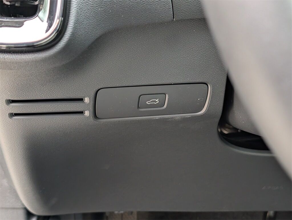 2026 Volvo EX40 Twin Motor Plus Hunt Valley MD