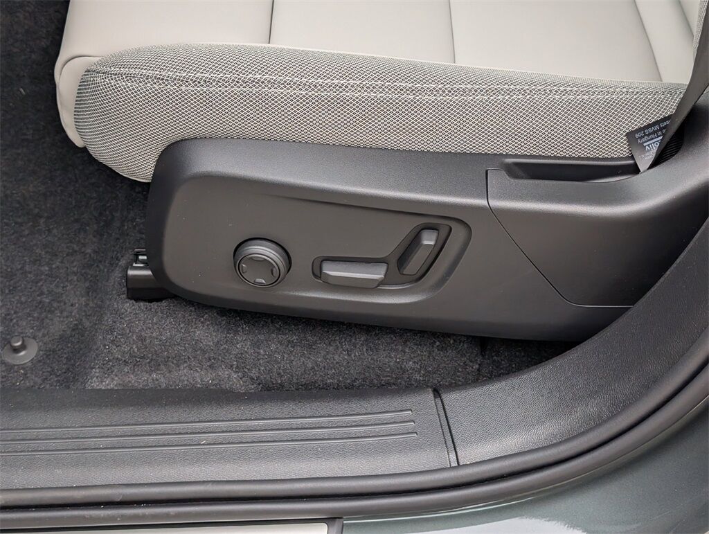 2026 Volvo EX40 Twin Motor Plus Hunt Valley MD