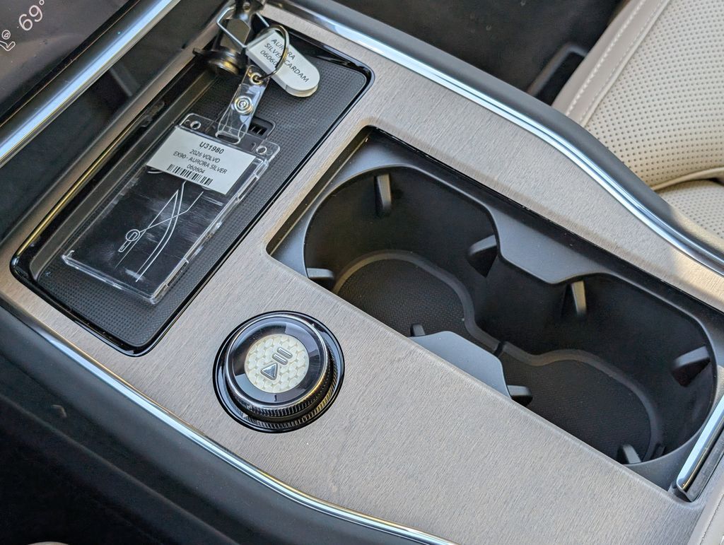 2026 Volvo EX90 Twin Motor Performance Ultra Hunt Valley MD