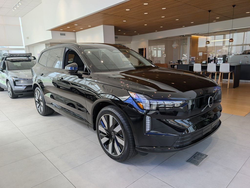 2026 Volvo EX90 Twin Motor Ultra