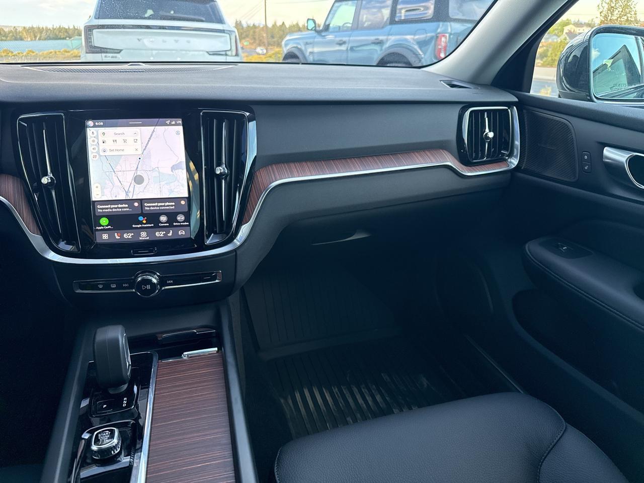 2026 Volvo V60 Cross Country B5 Plus Bend OR