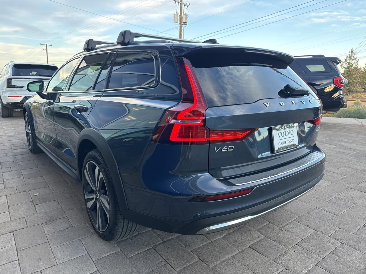 2026 Volvo V60 Cross Country B5 Plus Bend OR