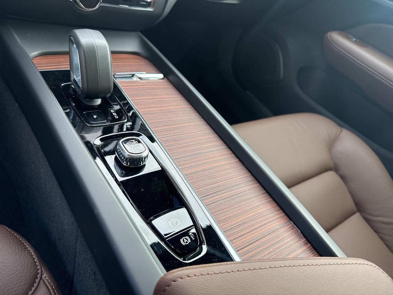 2026 Volvo V60 Cross Country B5 Plus Bend OR