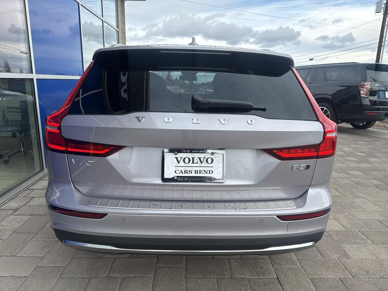 2026 Volvo V60 Cross Country B5 Plus Bend OR