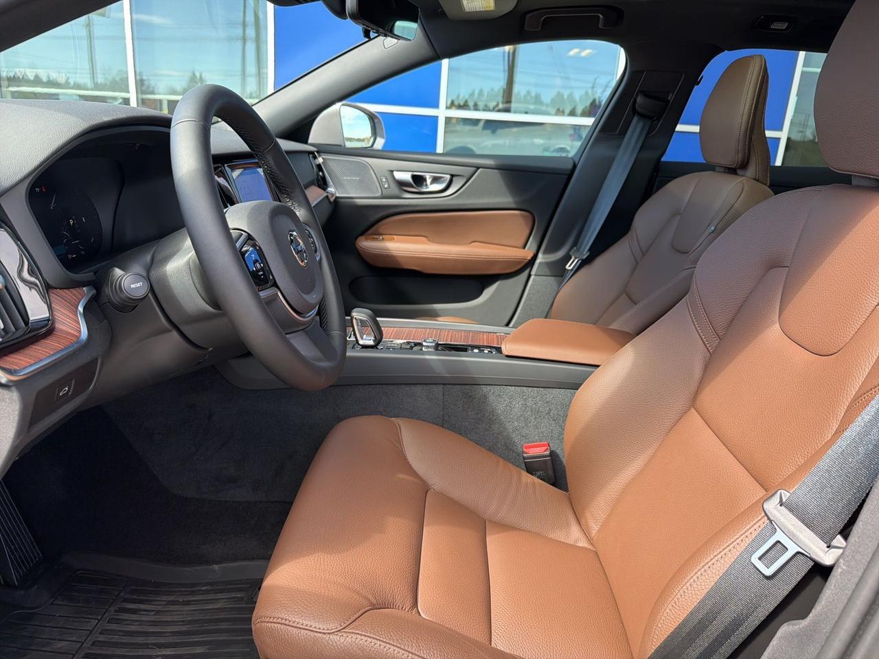 2026 Volvo V60 Cross Country B5 Plus Bend OR