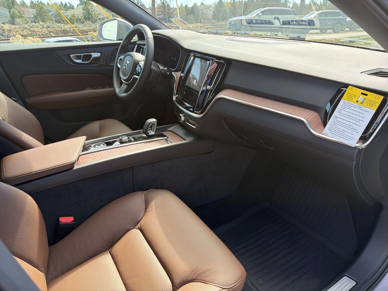 2026 Volvo V60 Cross Country B5 Plus Bend OR