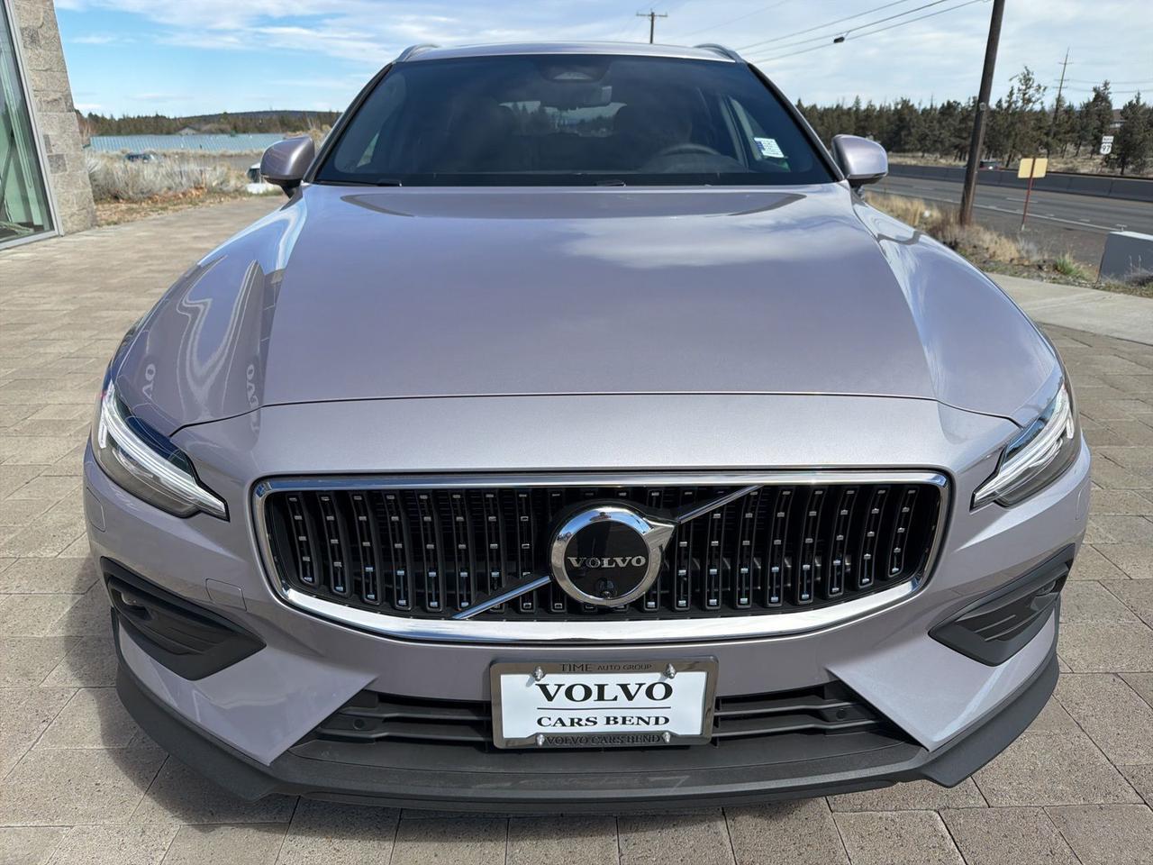 2026 Volvo V60 Cross Country B5 Plus Bend OR