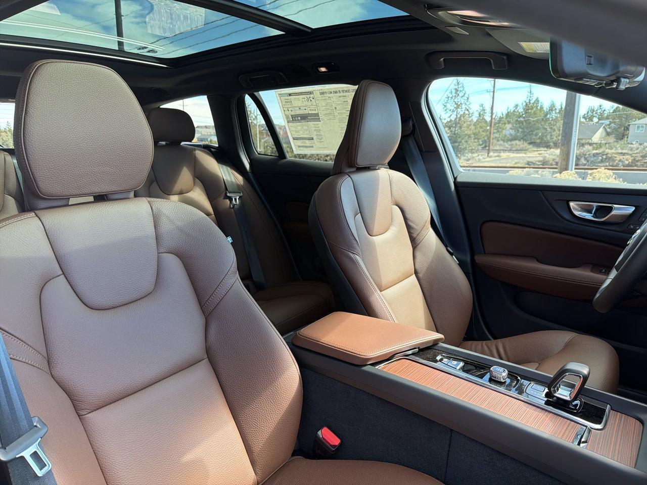 2026 Volvo V60 Cross Country B5 Plus Bend OR