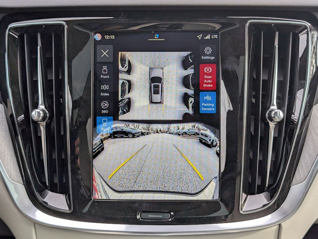 2026 Volvo V60 Cross Country B5 Plus Hunt Valley MD