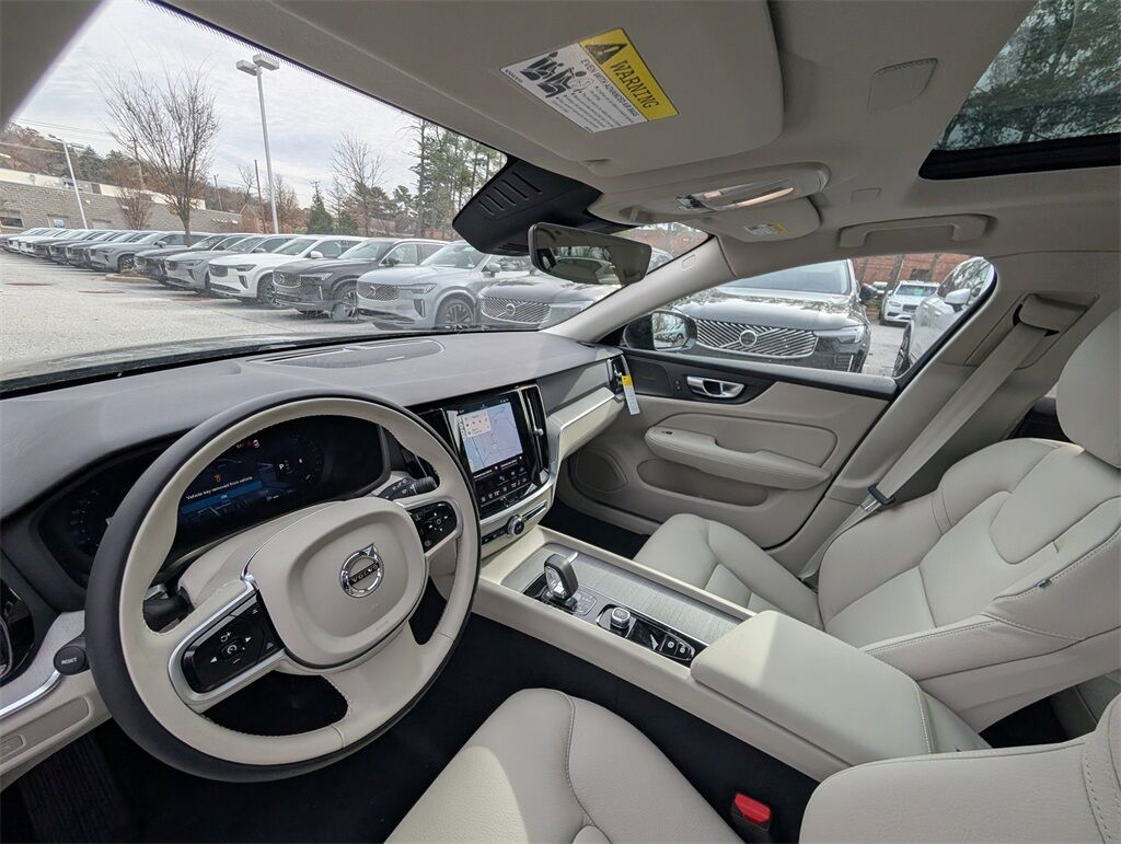 2026 Volvo V60 Cross Country B5 Plus Hunt Valley MD