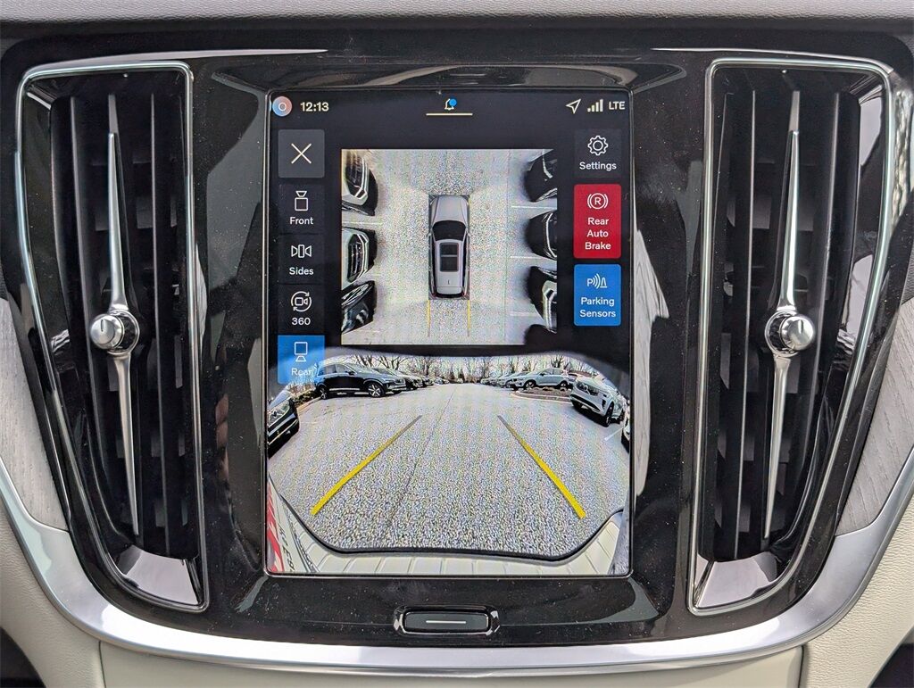 2026 Volvo V60 Cross Country B5 Plus Hunt Valley MD