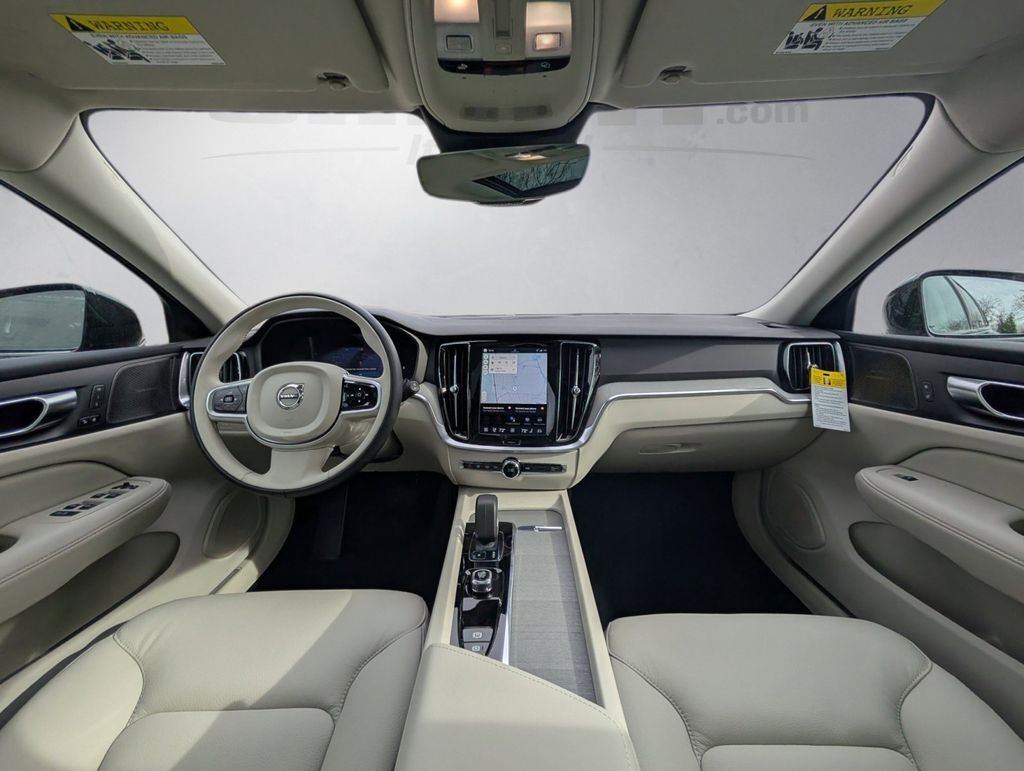 2026 Volvo V60 Cross Country B5 Plus Hunt Valley MD