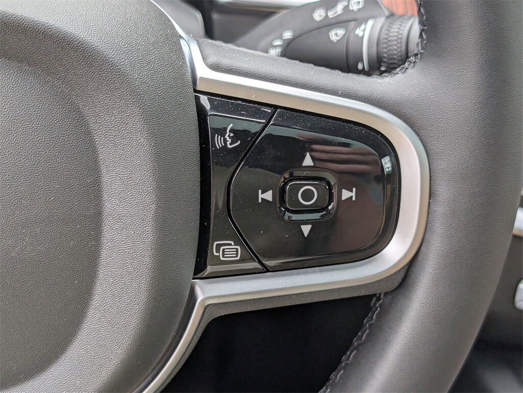2026 Volvo V60 Cross Country B5 Ultra Hunt Valley MD