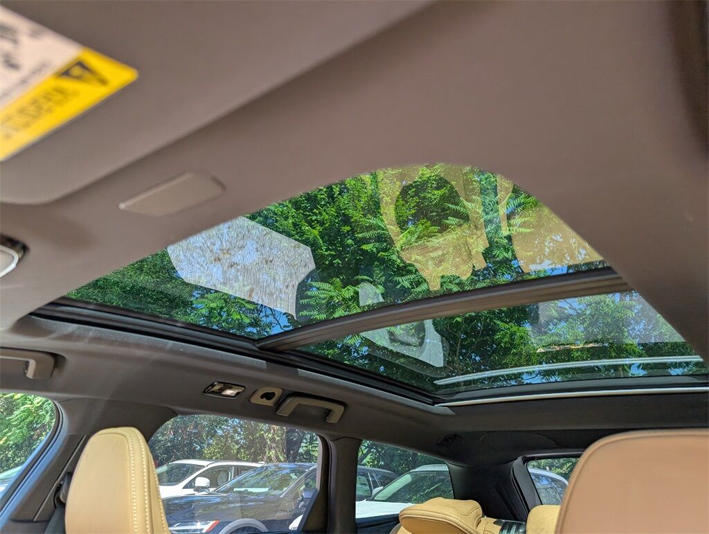 2026 Volvo V90 Cross Country B6 Hunt Valley MD