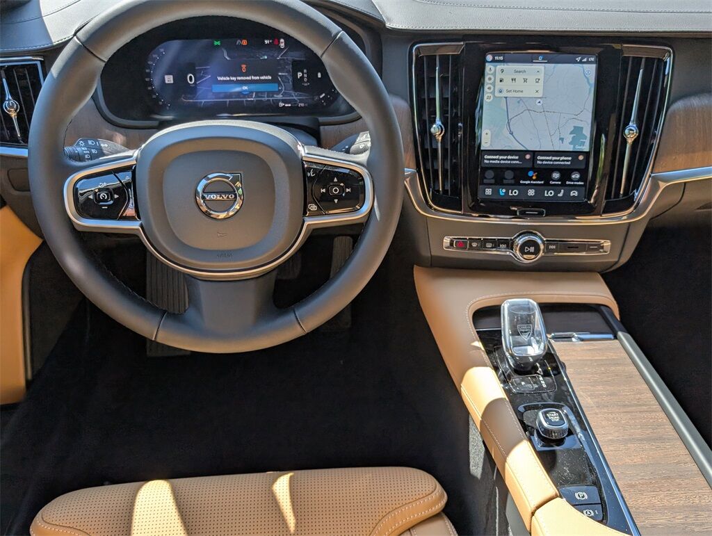 2026 Volvo V90 Cross Country B6 Hunt Valley MD