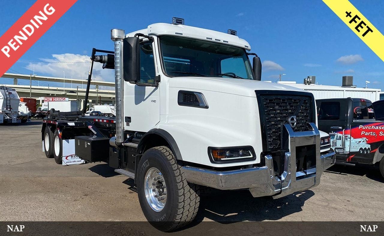 2026 Volvo VHD64B