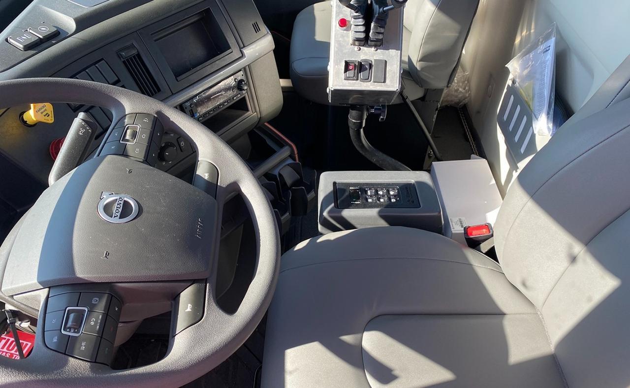 2026 Volvo VHD64B 60,000 lb Pac Mac Roll off Truck Tampa FL