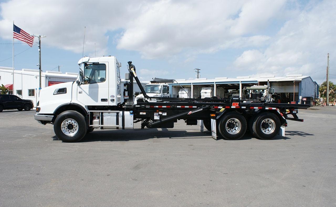 2026 Volvo VHD64B300 60,000 lb Pac Mac Roll off Truck Tampa FL