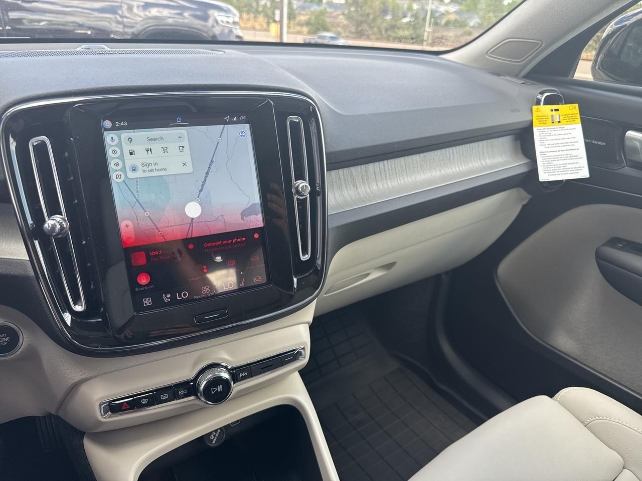 2026 Volvo XC40 Bend OR