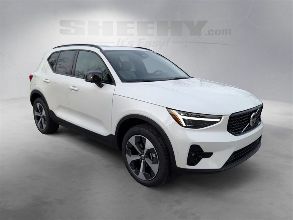 2026 Volvo XC40 B4 Plus Hunt Valley MD