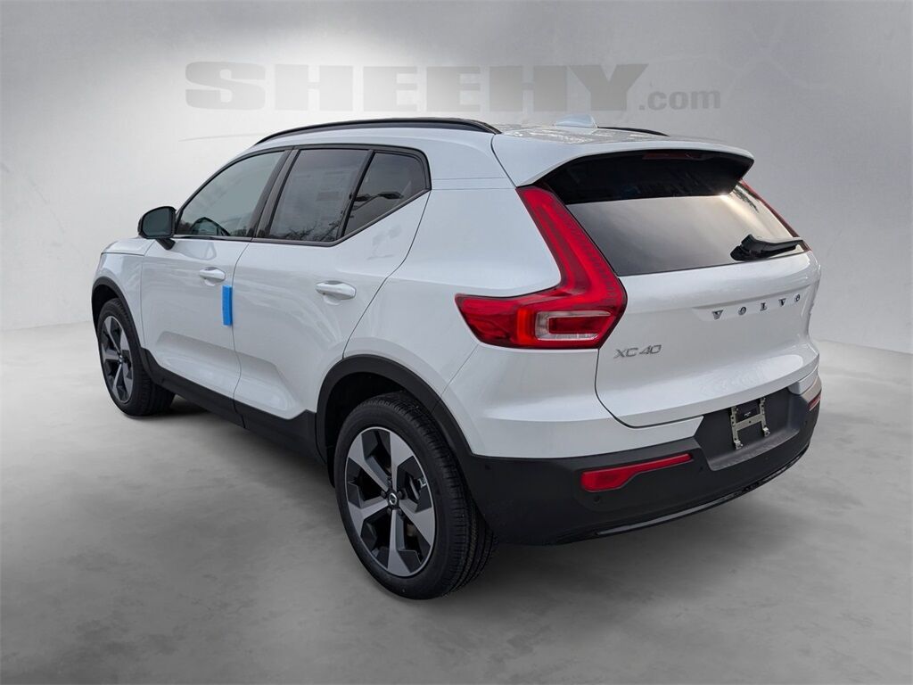 2026 Volvo XC40 B4 Plus Hunt Valley MD