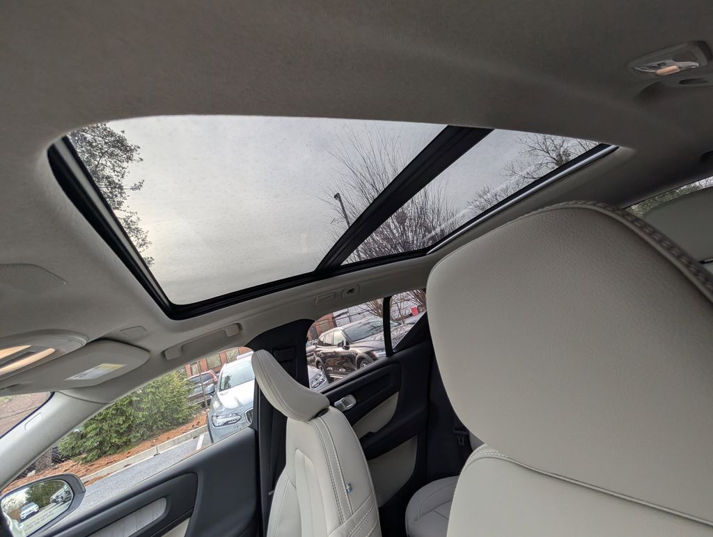 2026 Volvo XC40 B4 Plus Hunt Valley MD