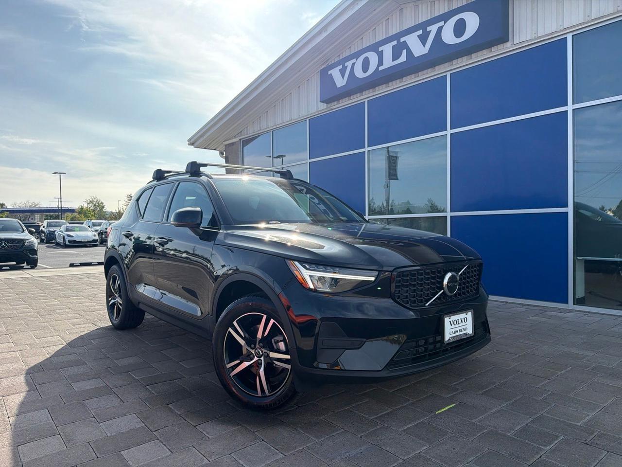 2026 Volvo XC40 B5 Core