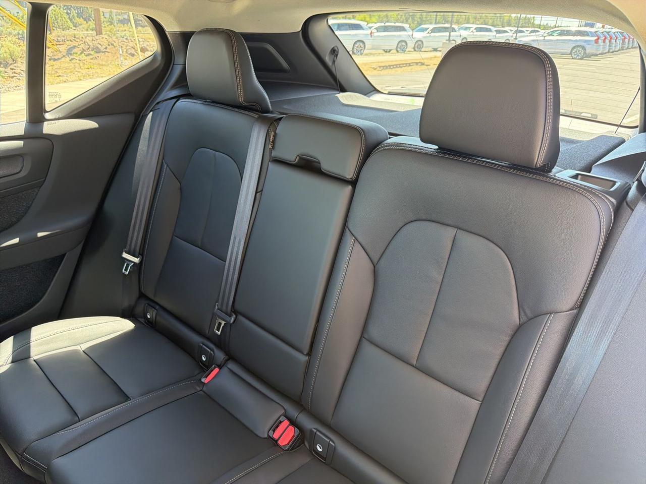 2026 Volvo XC40 B5 Core Bend OR