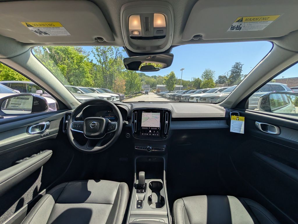 2026 Volvo XC40 B5 Core Hunt Valley MD