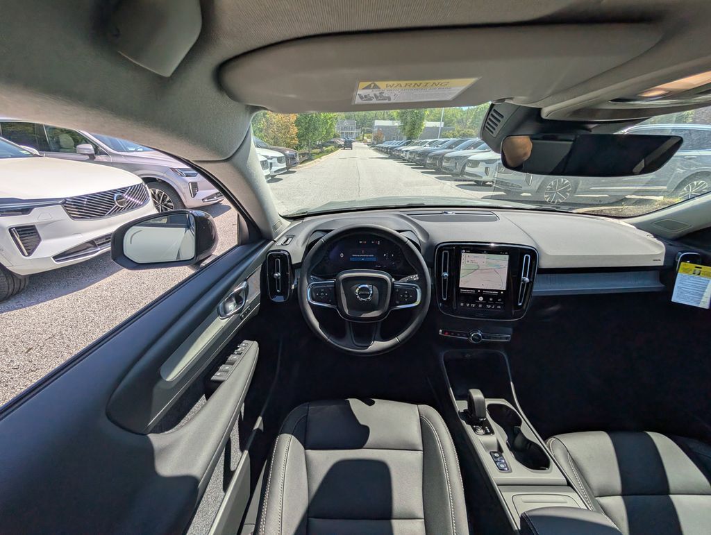 2026 Volvo XC40 B5 Core Hunt Valley MD