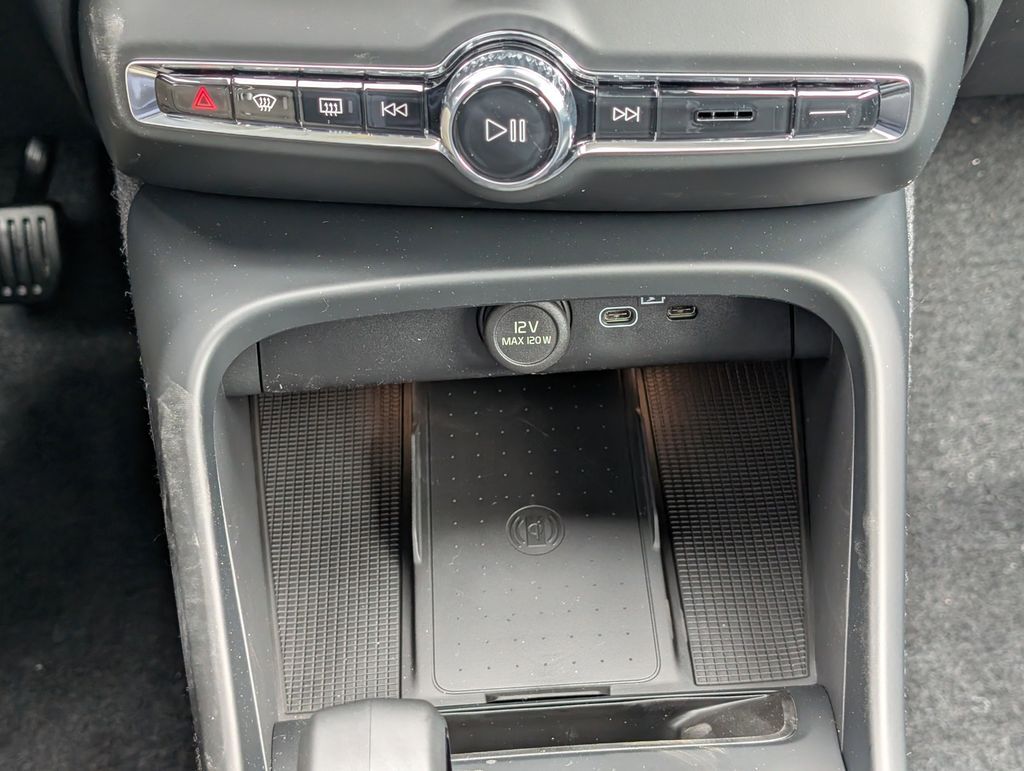 2026 Volvo XC40 B5 Core Hunt Valley MD