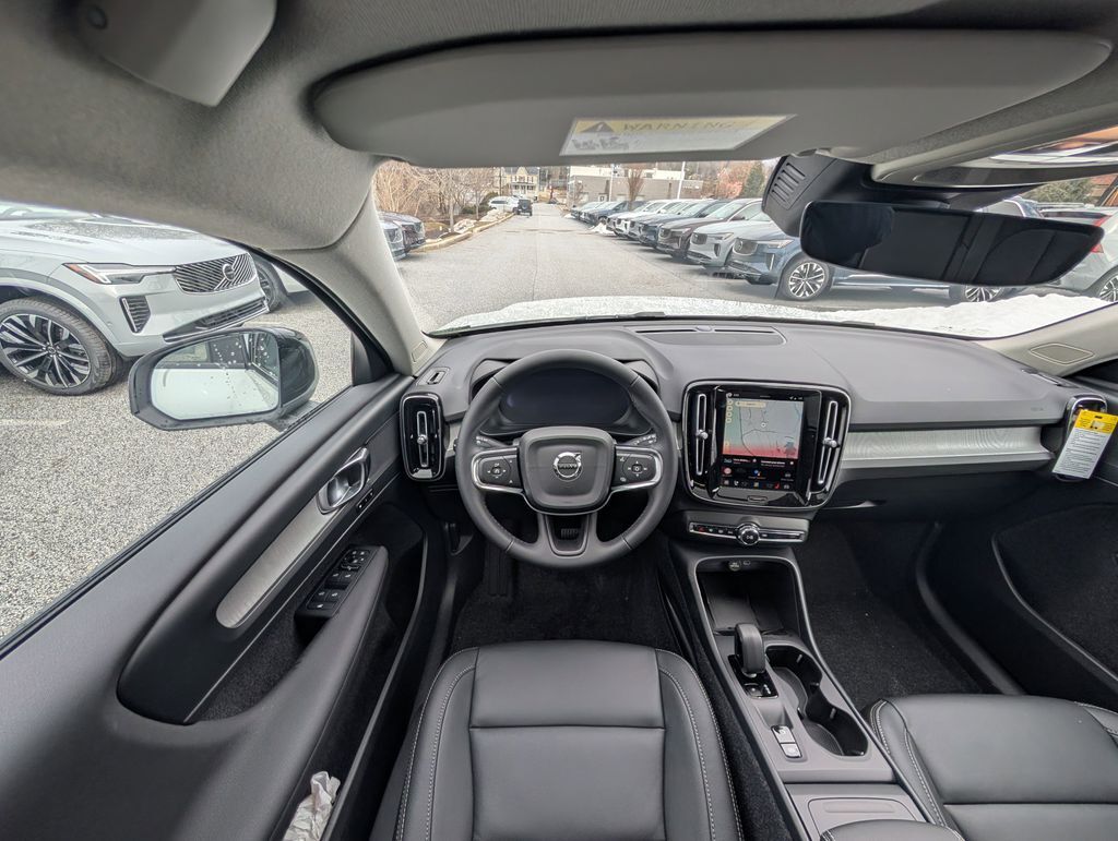 2026 Volvo XC40 B5 Core Hunt Valley MD