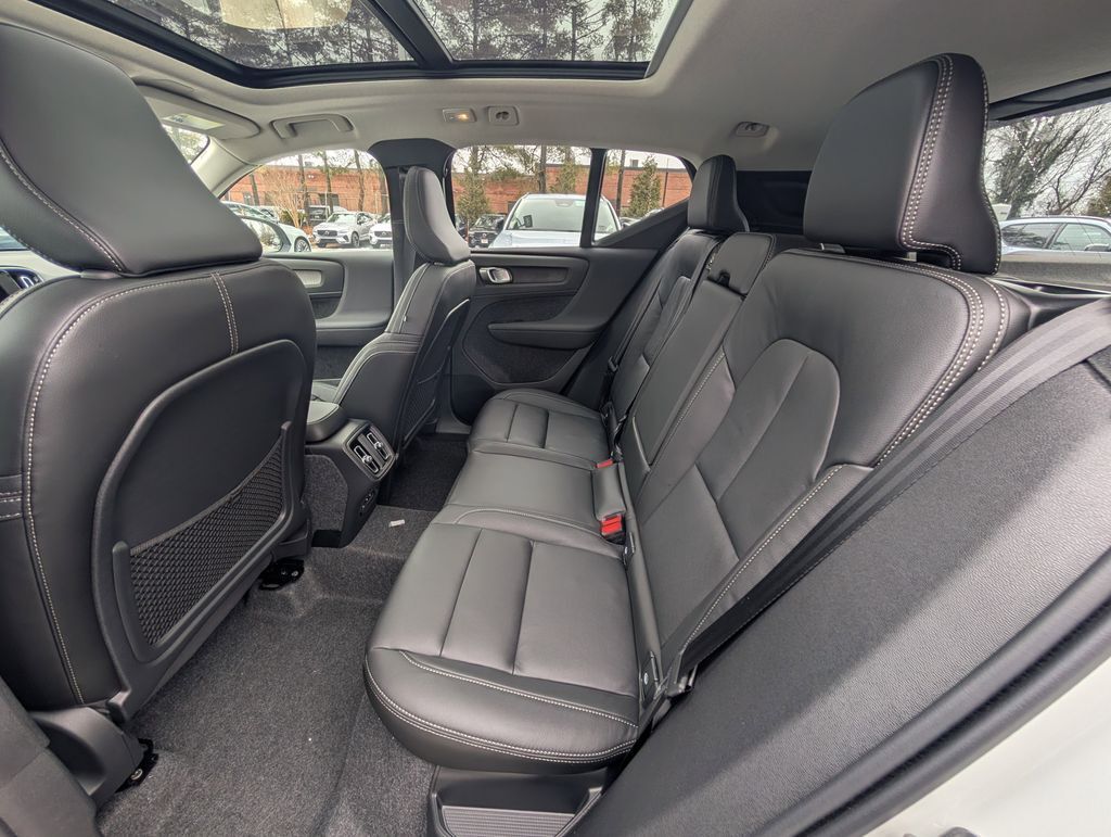 2026 Volvo XC40 B5 Core Hunt Valley MD