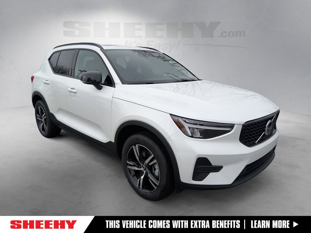 2026 Volvo XC40