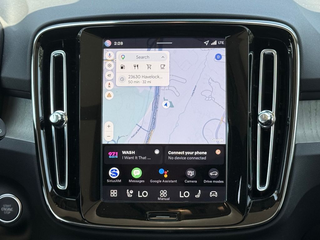 2026 Volvo XC40 B5 Core Hunt Valley MD