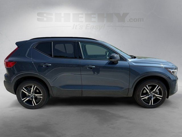 2026 Volvo XC40 B5 Core Hunt Valley MD