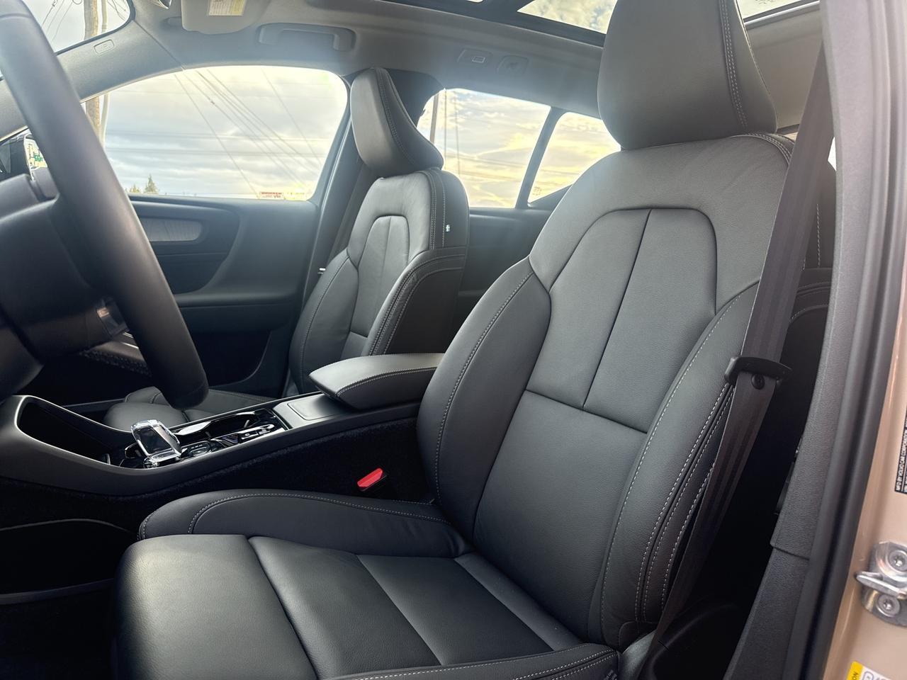 2026 Volvo XC40 B5 Plus Bend OR