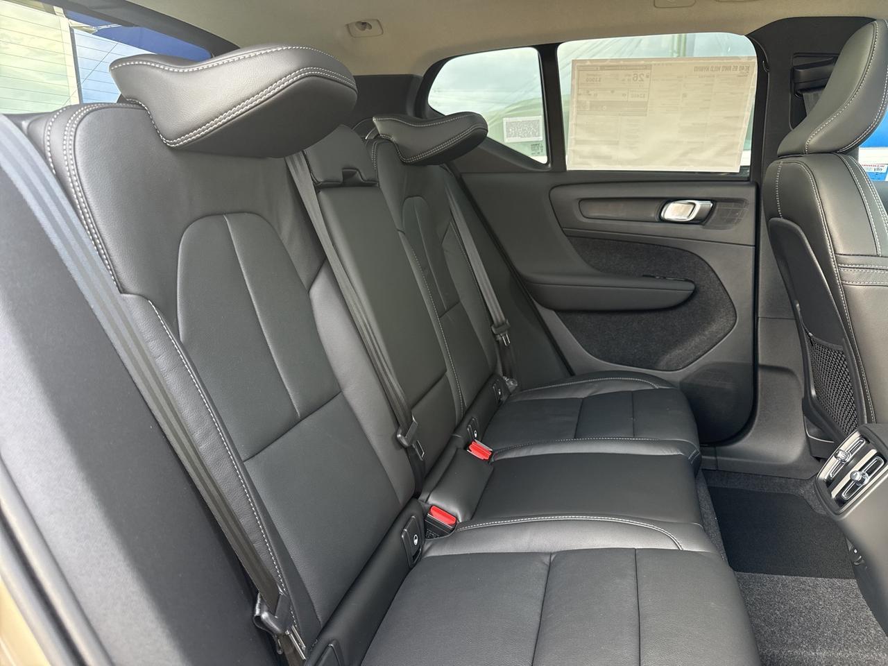 2026 Volvo XC40 B5 Plus Bend OR