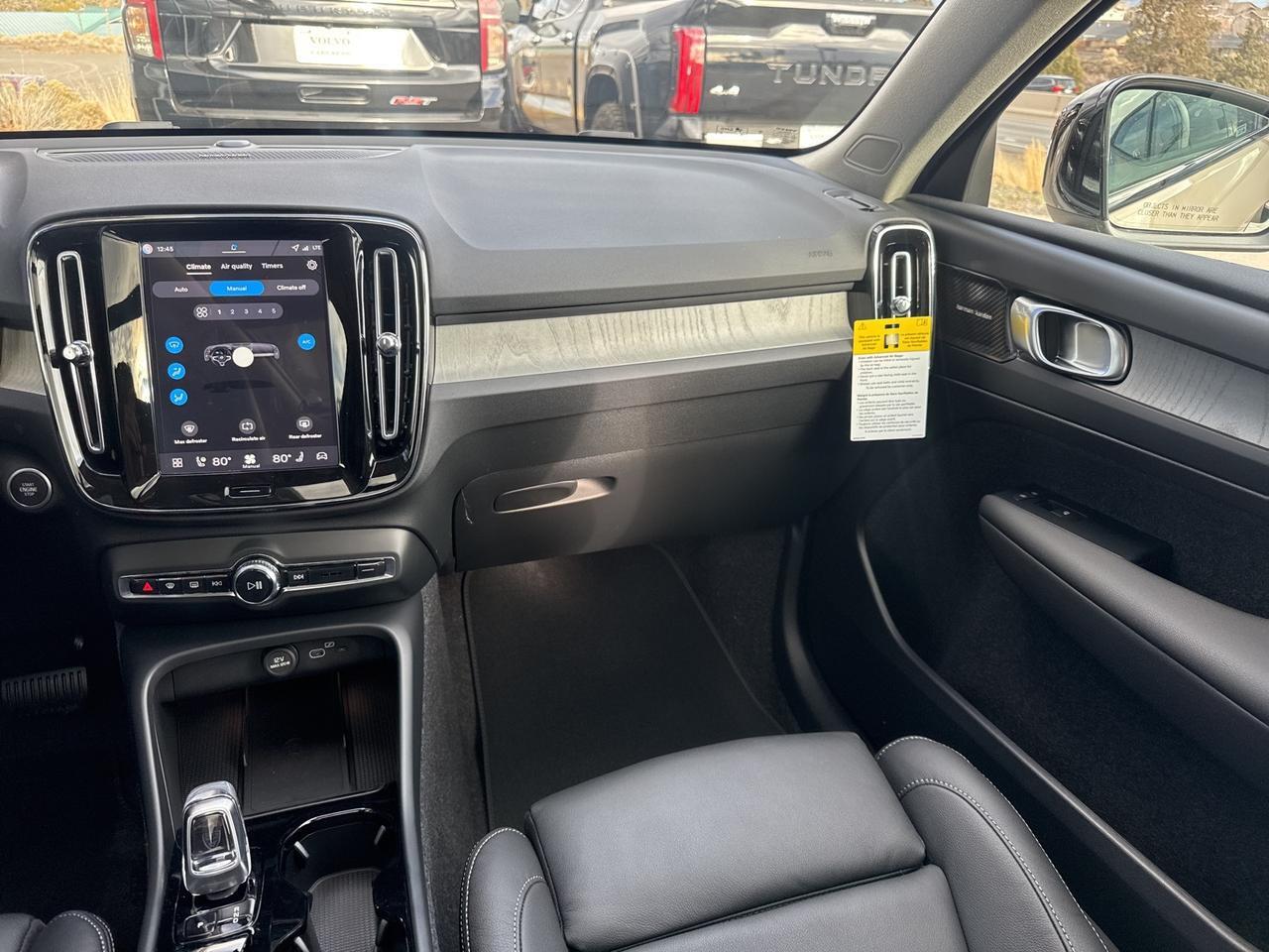 2026 Volvo XC40 B5 Plus Bend OR