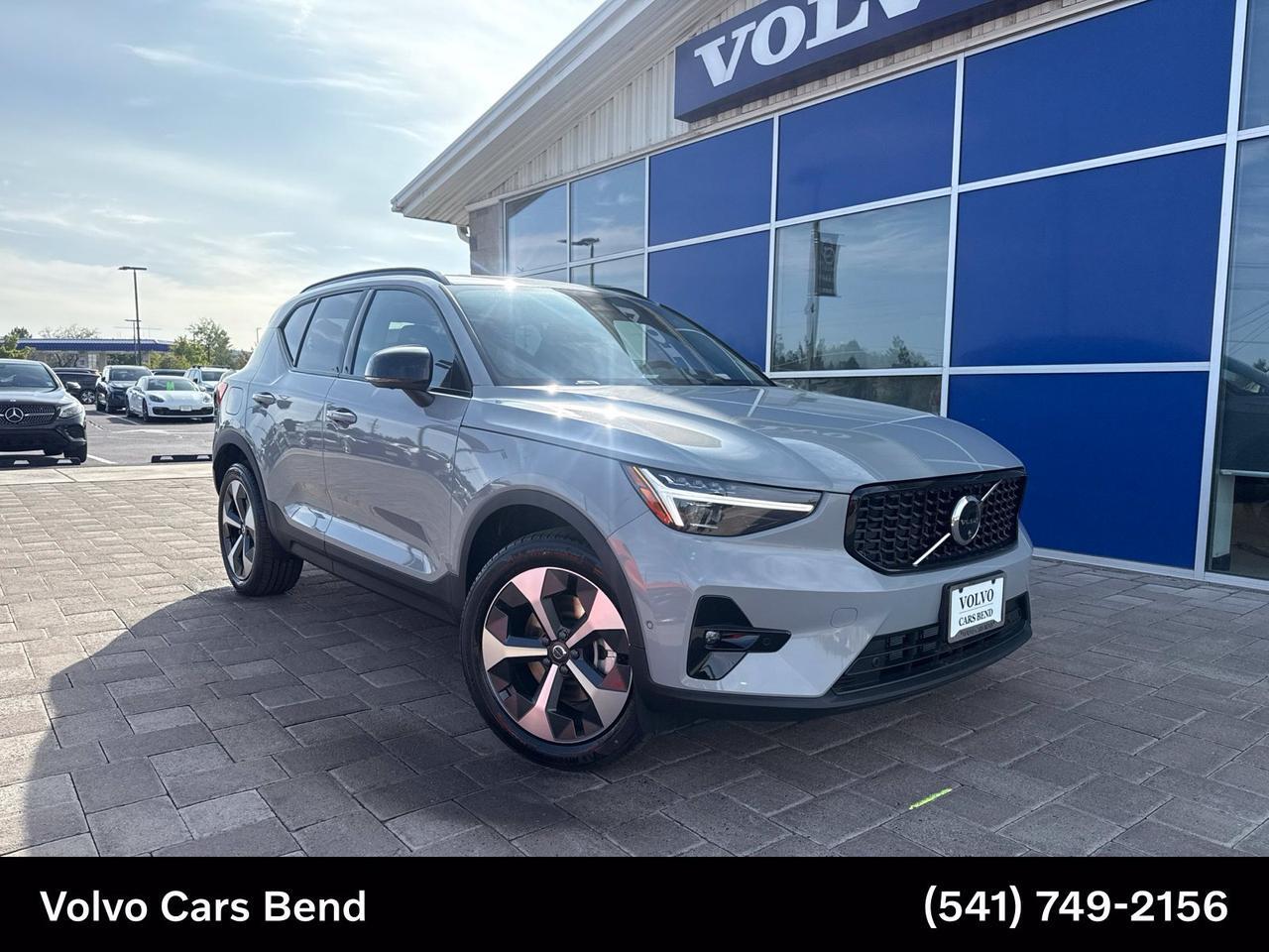 2026 Volvo XC40 B5 Plus