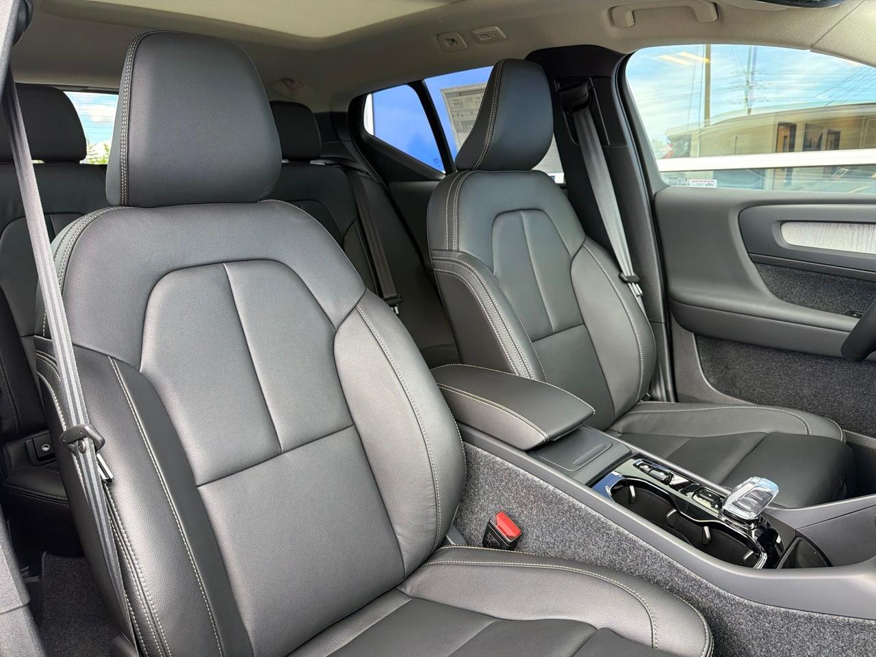 2026 Volvo XC40 B5 Plus Bend OR