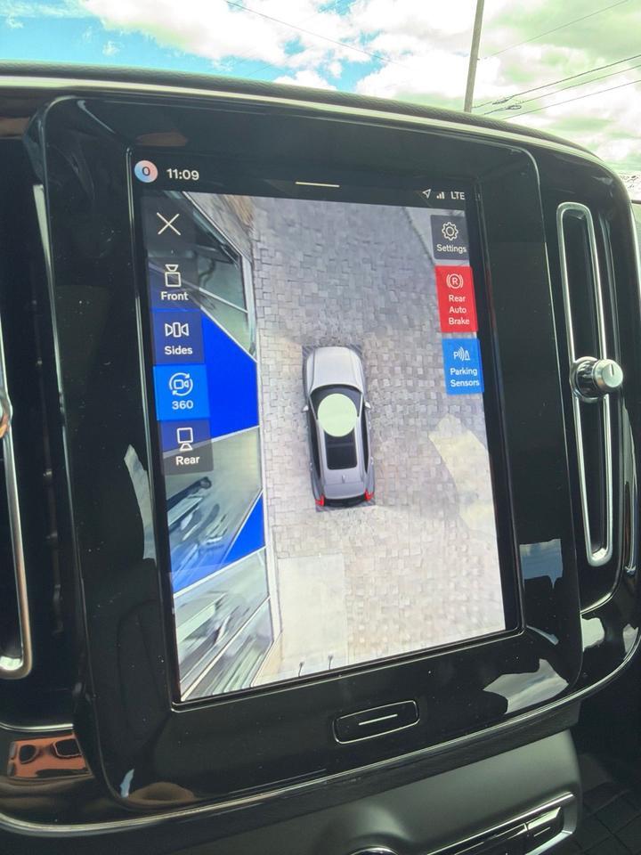 2026 Volvo XC40 B5 Plus Bend OR