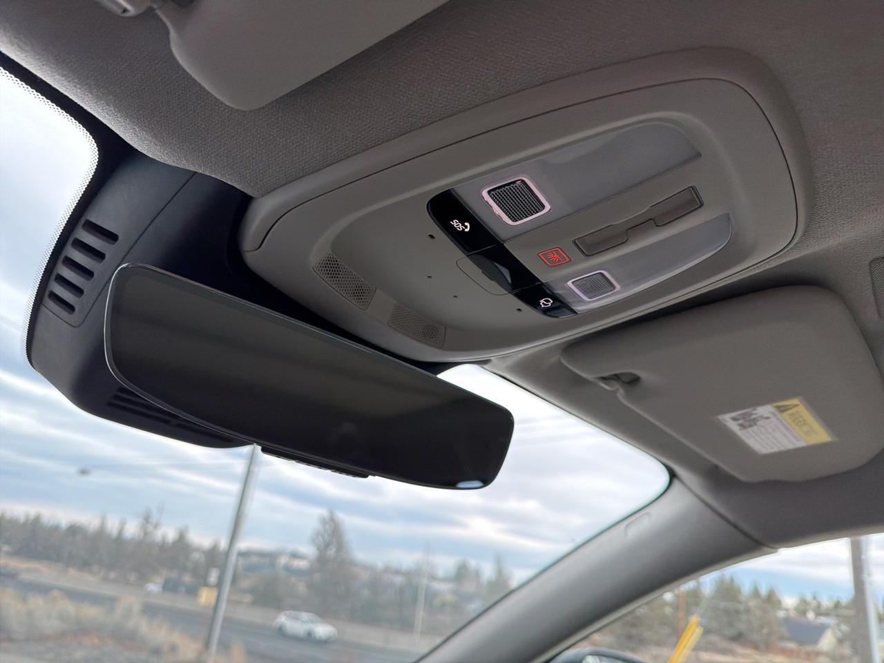 2026 Volvo XC40 B5 Plus Bend OR