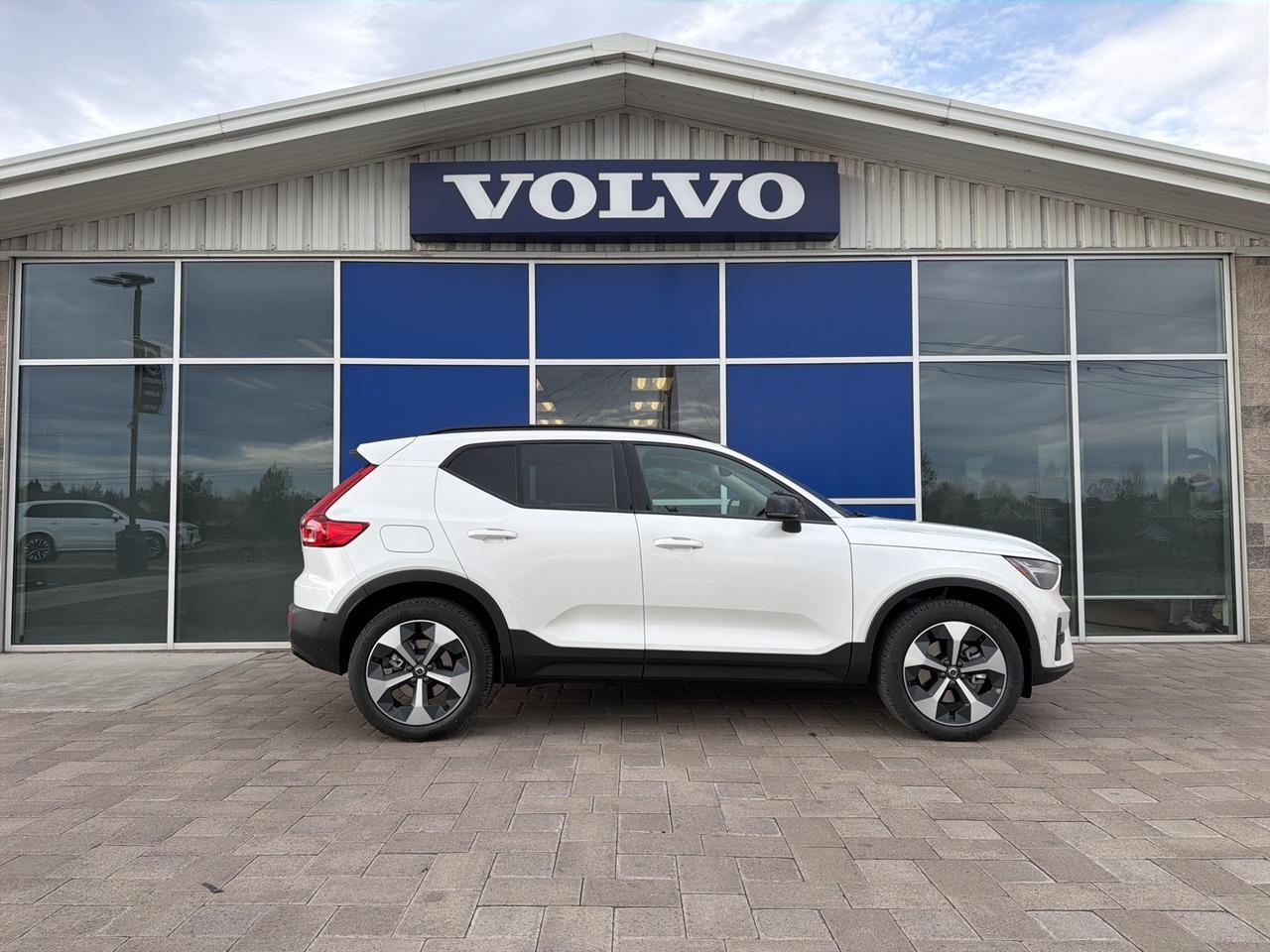 2026 Volvo XC40 B5 Plus Bend OR