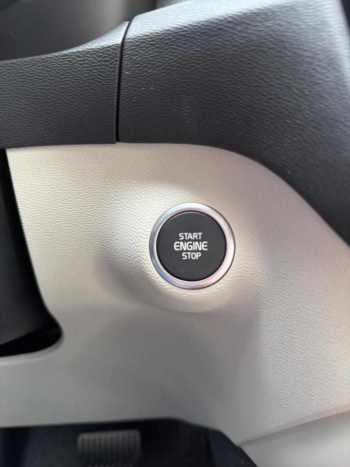 2026 Volvo XC40 B5 Plus Bend OR