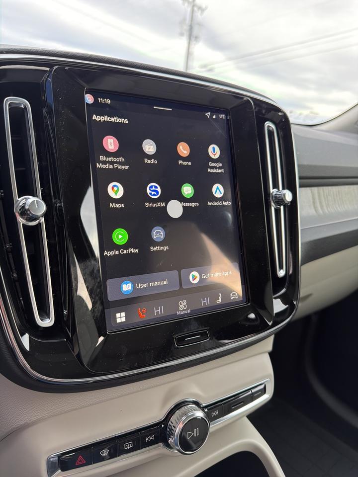 2026 Volvo XC40 B5 Plus Bend OR